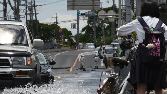 जापानको ओसाका शहरमा गएको भूकम्पमा ३ जनाको मृत्यु |