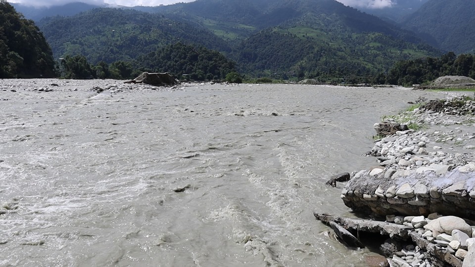 हस्तान्तरण नहुँदै भत्कियो फेवा सिल्टेसन ड्याम