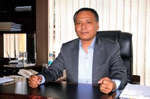 नेपाल बिद्दुत प्राधिकरणका निर्देशक घिसिङ्गको निर्देशन कर्मचारीहरुले मानेनन् |
